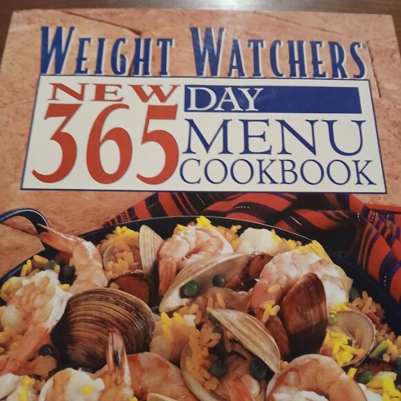 Weight Watcher's New 365 Day Menu Cookbook Hardcover GUC - Picture 2 of 4